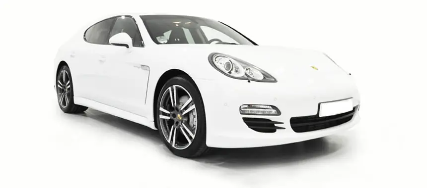 Porsche Panamera, front three-quarter view
